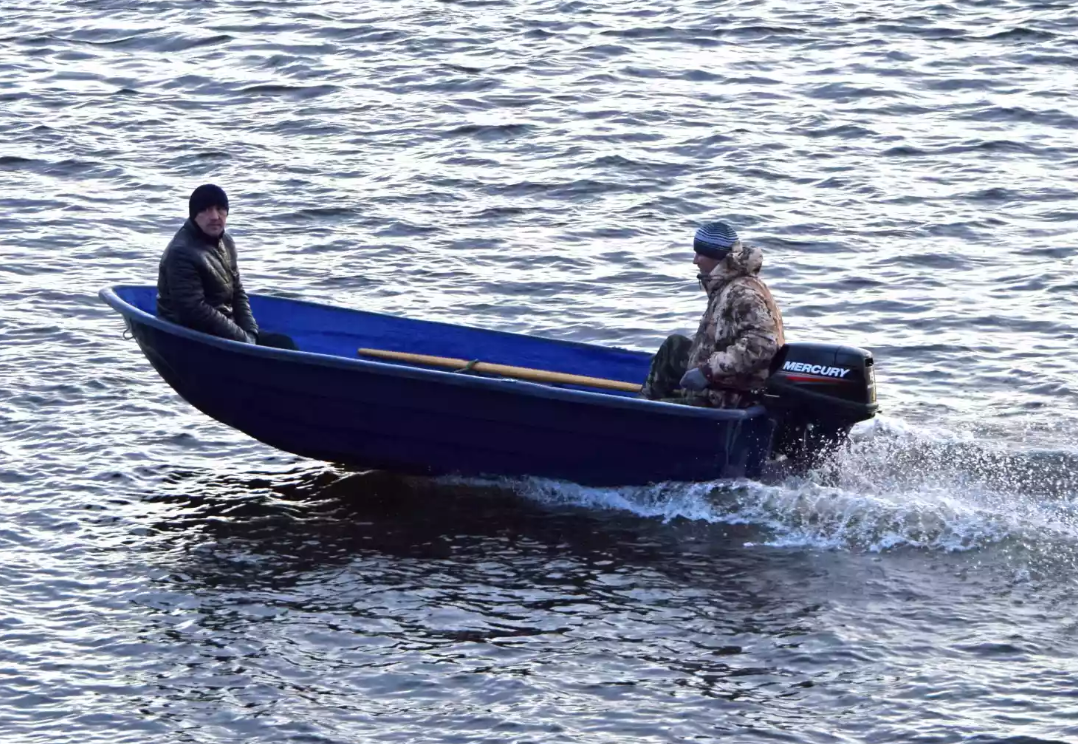 Стеклопластиковая лодка Neman-340 (тримаран) в Орле