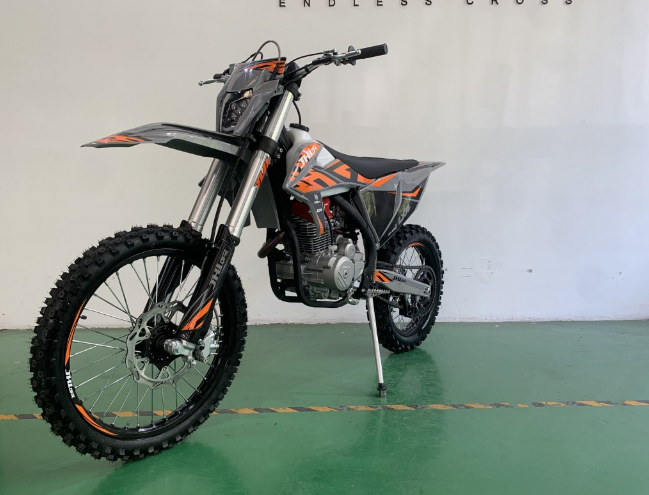 Мотоцикл JHLMOTO JHL LX4 CB300RL (175FMN) в Орле