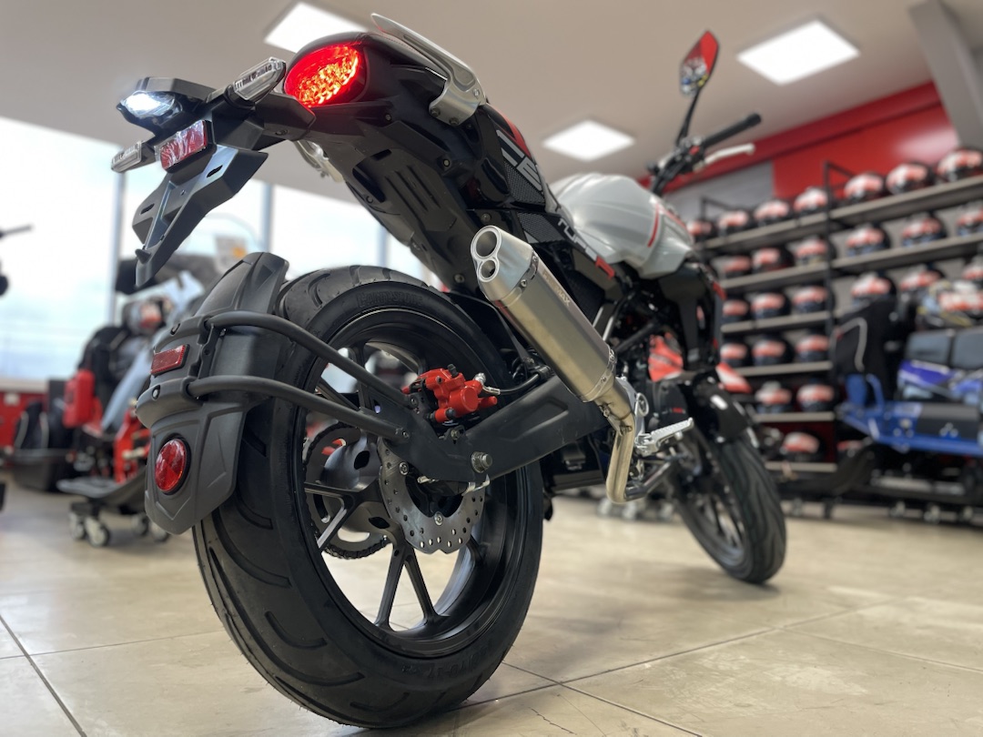 Мопед PROMAX CB150R (49) в Орле