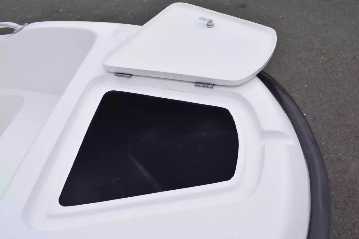 Стеклопластиковая лодка Пингвин New (тримаран) в Орле