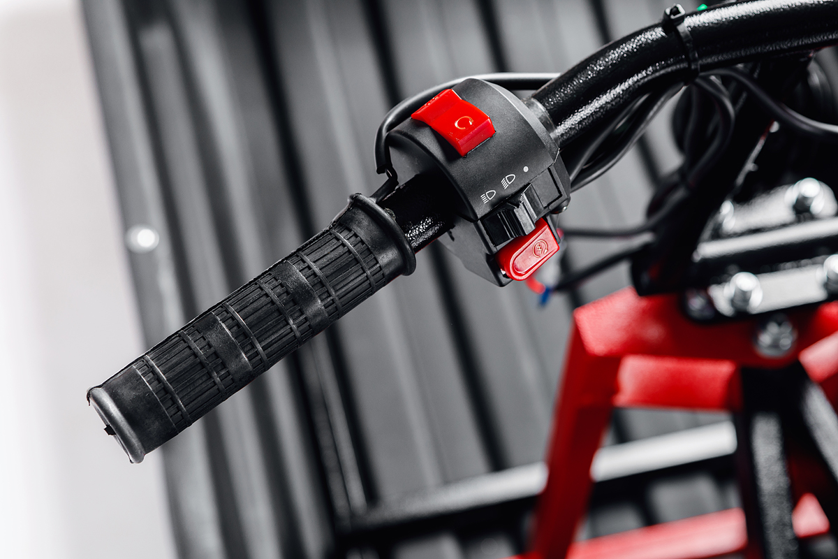 Модуль толкач IKUDZO TERRAIN с подогревом ручек в Орле