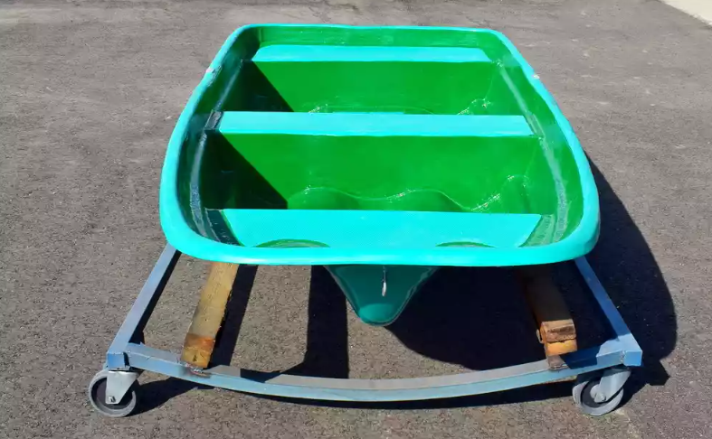 Стеклопластиковая лодка Старт (тримаран) в Орле