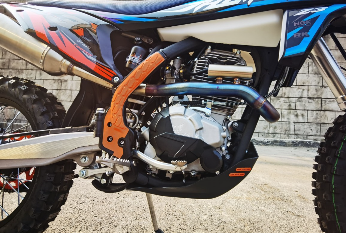 Мотоцикл JHLMOTO JHL Z3 CB250 (172FMM-3A) в Орле