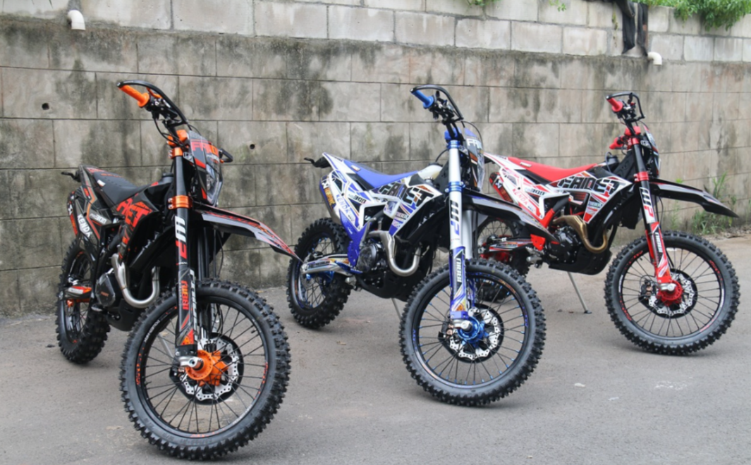 Кроссовый мотоцикл FAIDET NC300S ULTRA WP в Орле