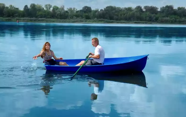 Стеклопластиковая лодка Дельфин в Орле