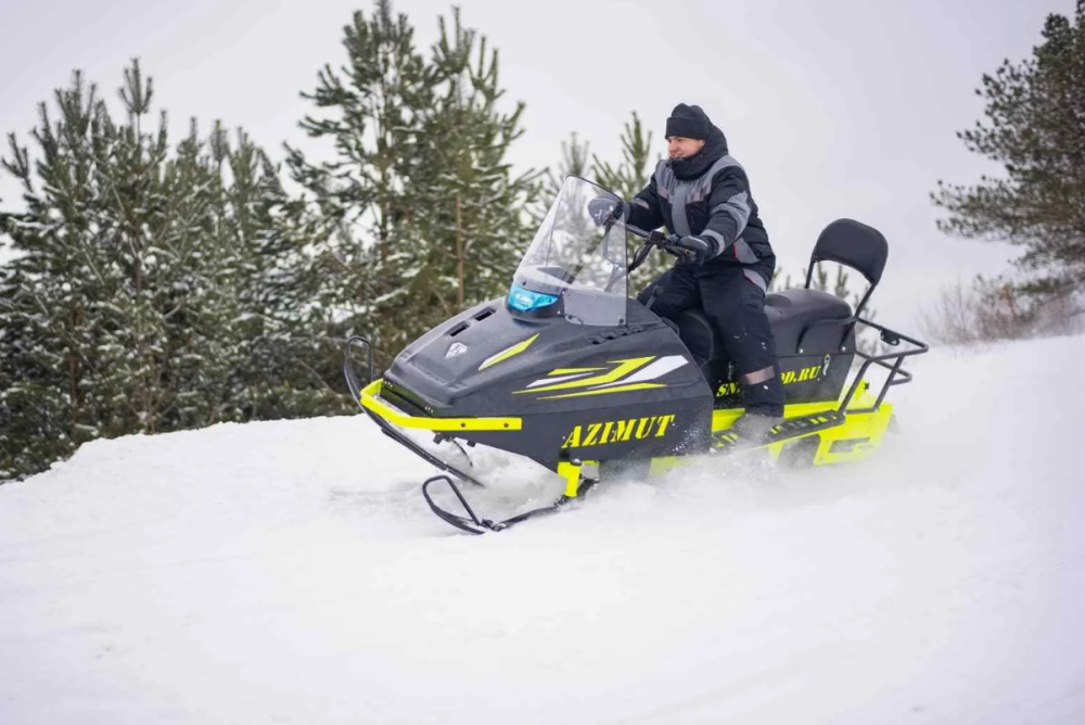 Миниснегоход Бурлак Азимут 24 л.с. , эл.запуск, реверс, тормоз гидравл, капот черный в Орле