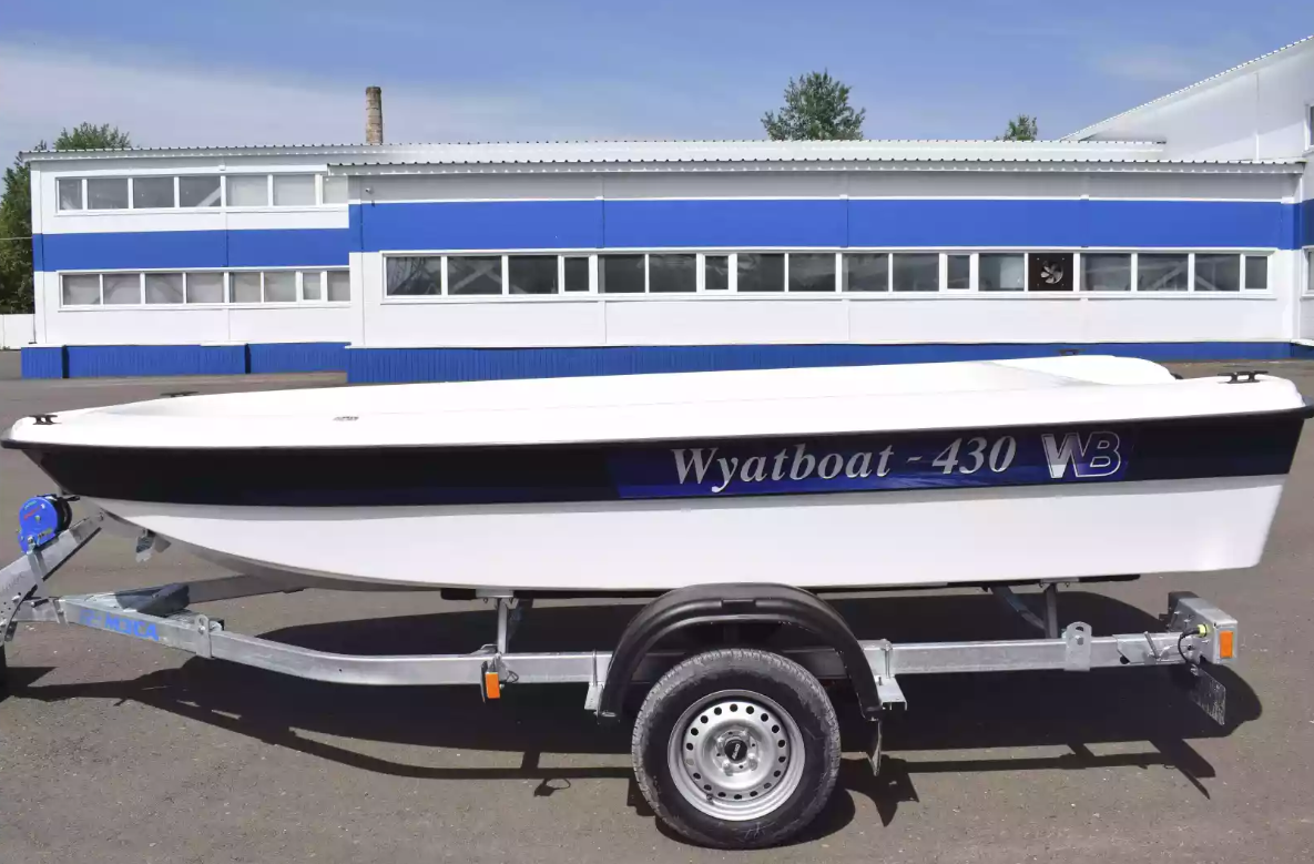 Стеклопластиковая лодка Wyatboat 430 тримаран в Орле