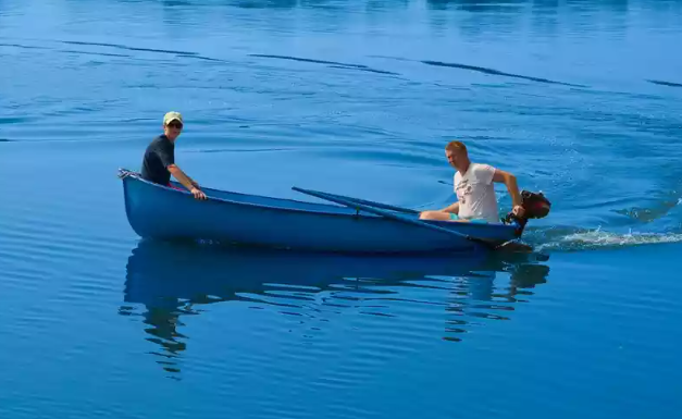 Стеклопластиковая лодка Омуль в Орле