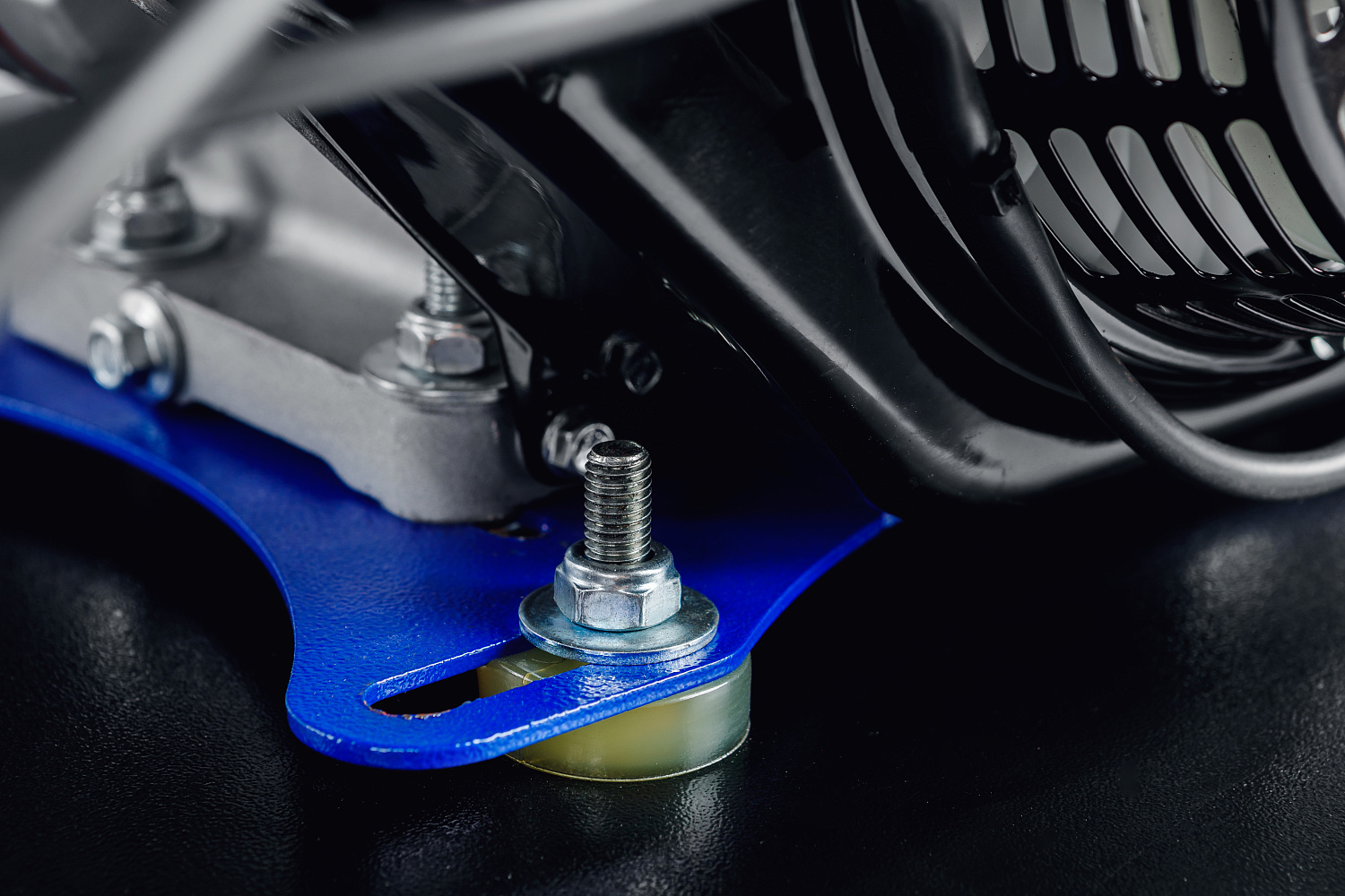 МОТОБУКСИРОВЩИК IKUDZO LONG 2.0 1700/500 EKR19 в Орле