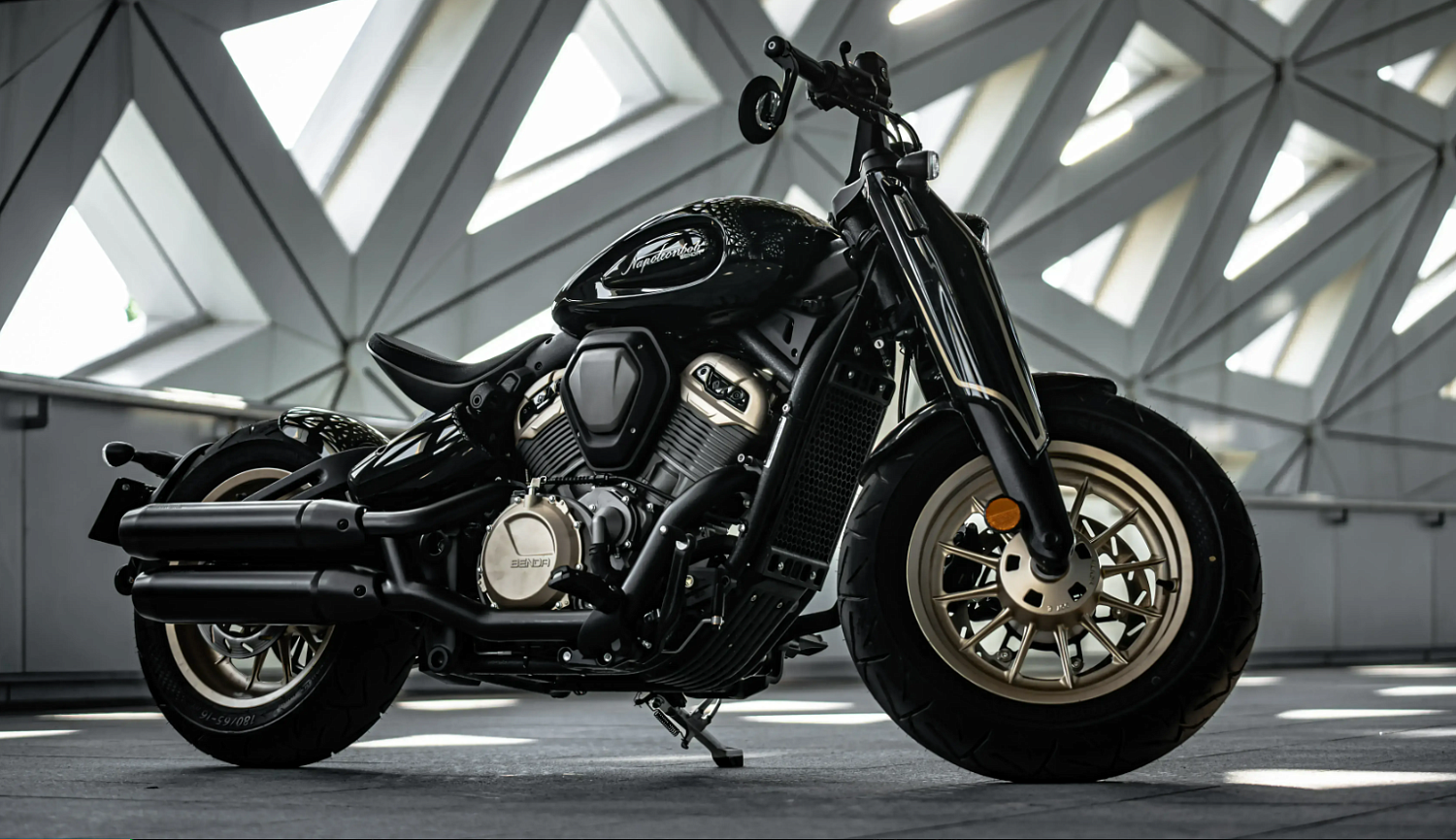 Мотоцикл Benda Napoleon 500 в Орле