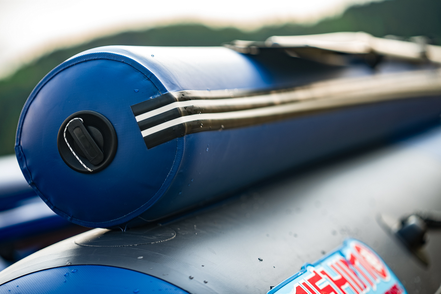 Лодка MISHIMO RIVER FJET PRO 410  под водомет в Орле