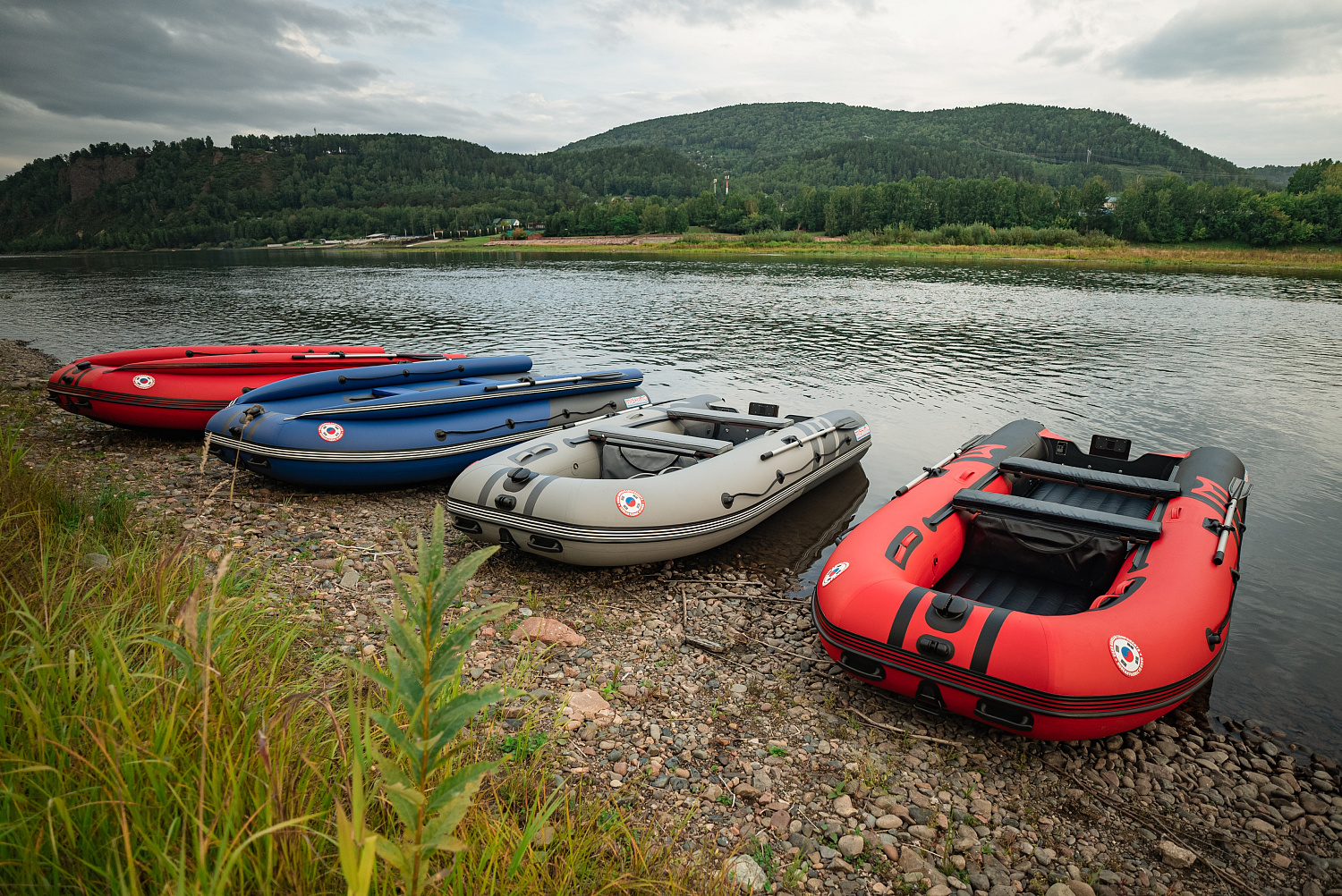 Лодка MISHIMO RIVER FJET PRO 410  под водомет в Орле